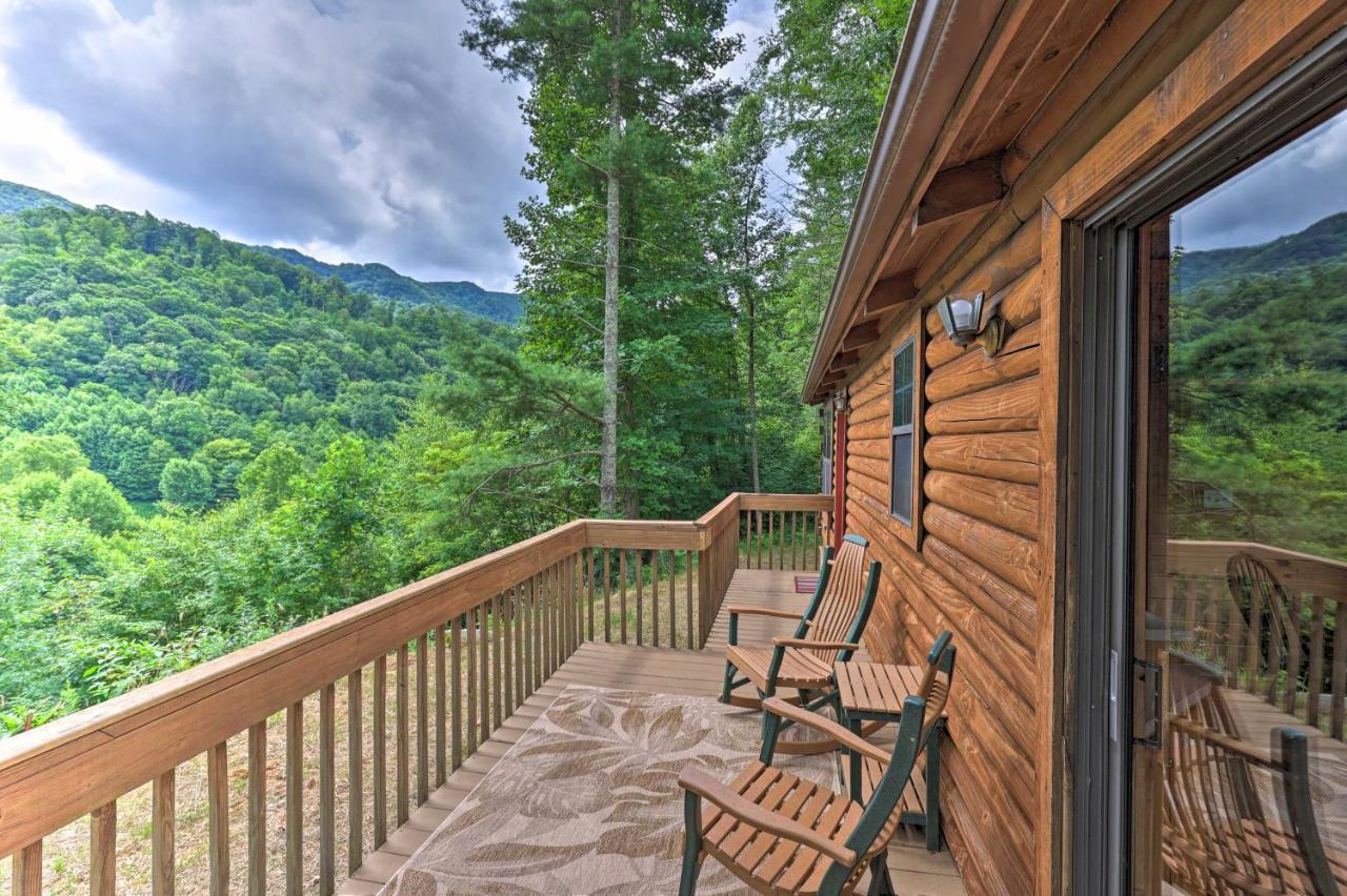 Quaint Log Cabin With Views Near West Jefferson Warrensville Kültér fotó
